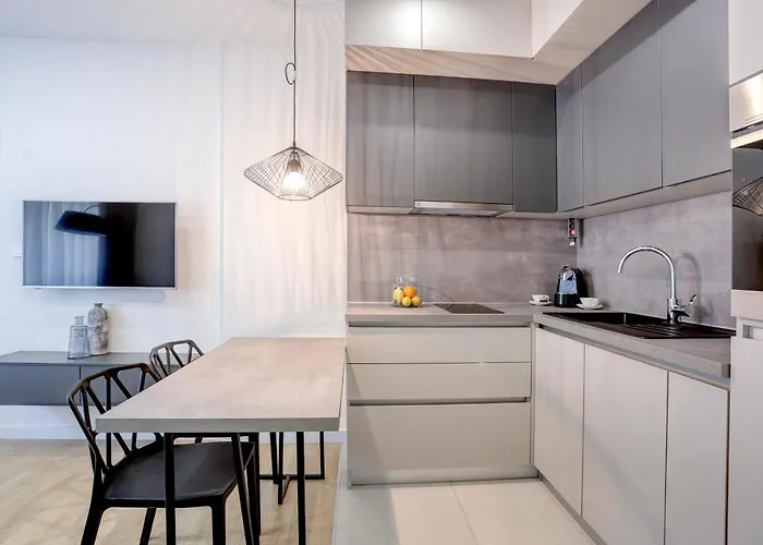 Apartments Hugo 2