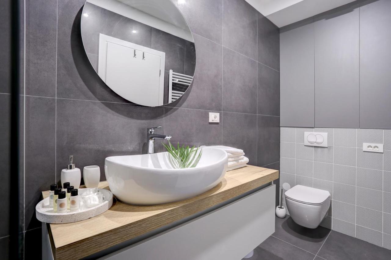 Hugo 2 Apartma *
